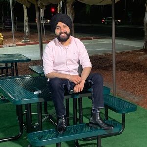 Meet your Posher, Amar